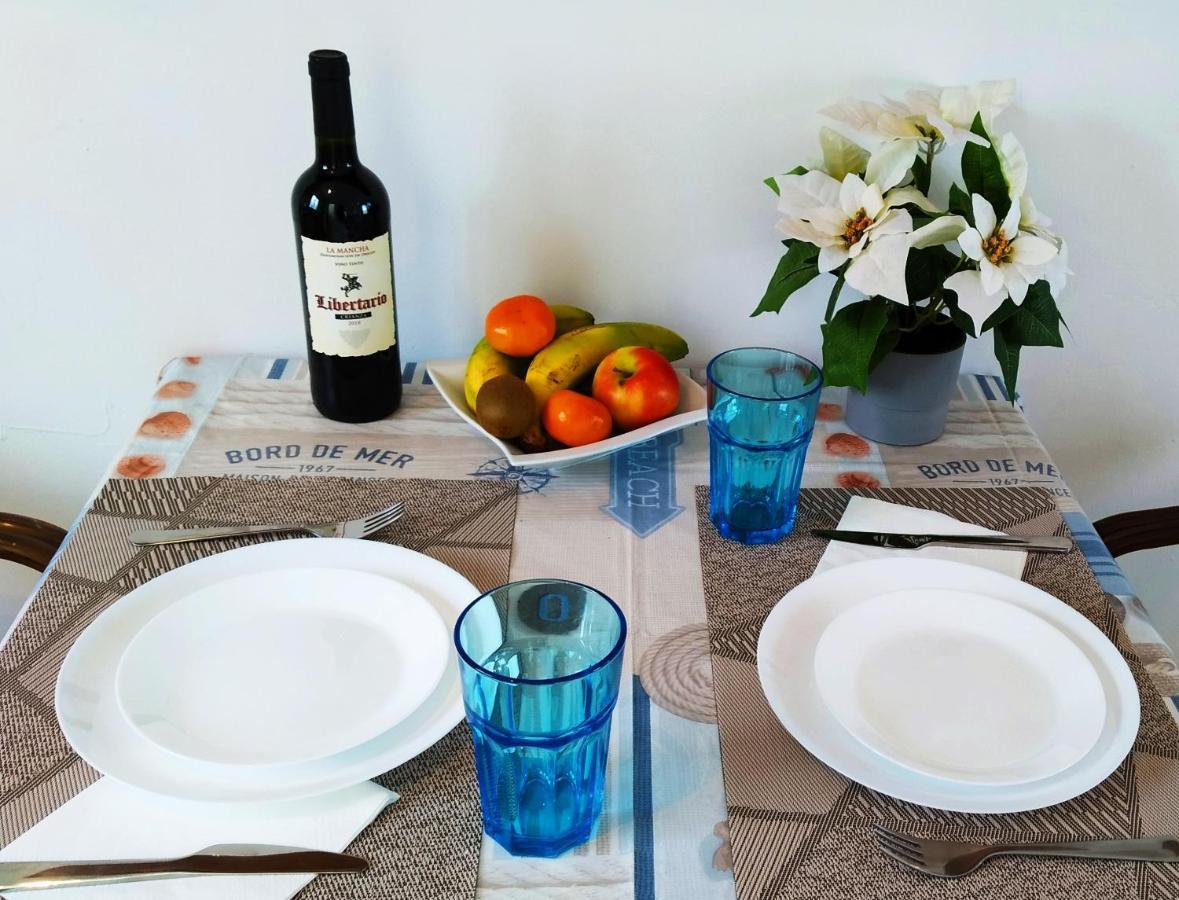 פוארטו דל כרמן Apartment Vincent, Cozy And Sunny Over The Rooftops מראה חיצוני תמונה