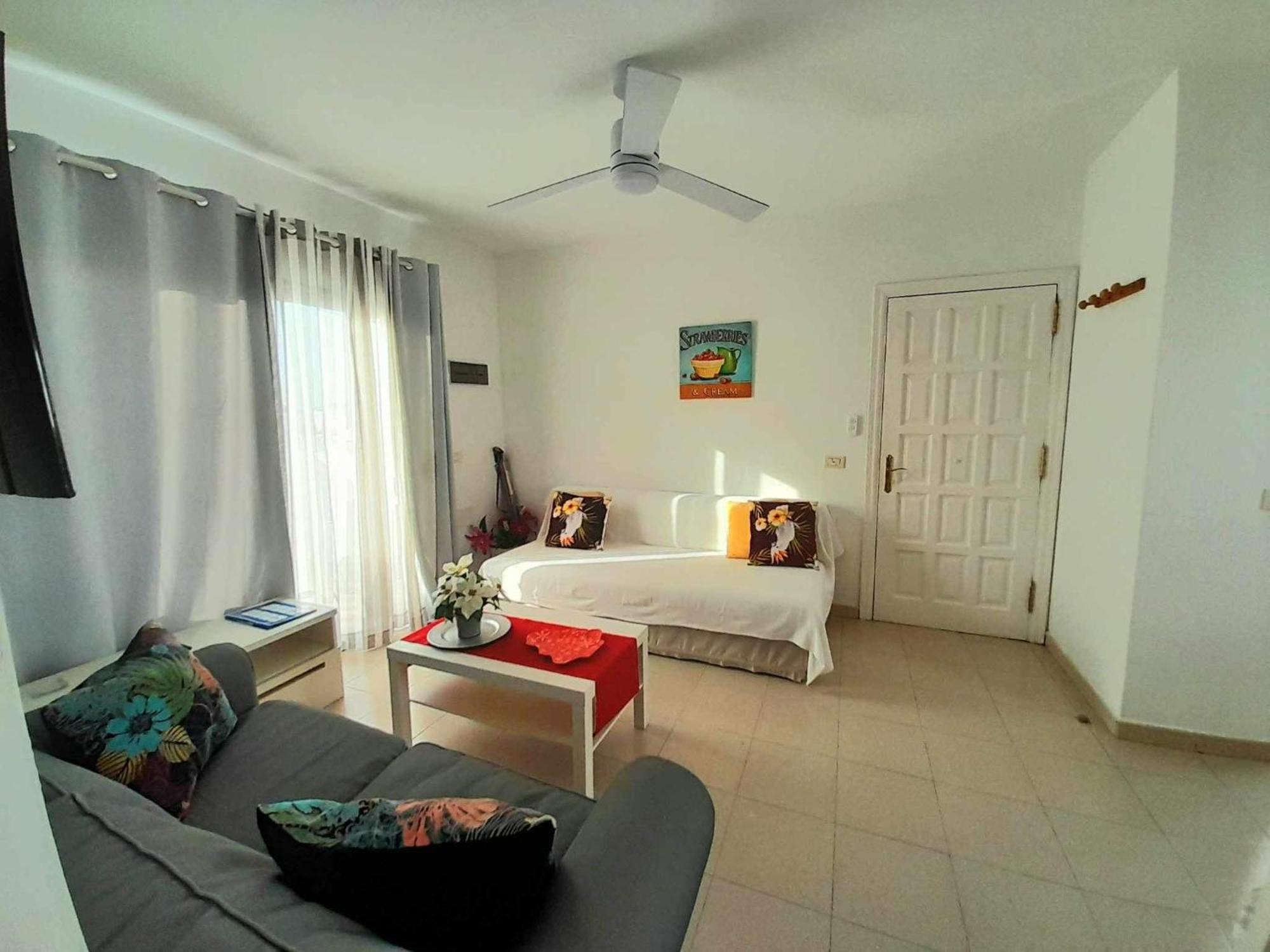 פוארטו דל כרמן Apartment Vincent, Cozy And Sunny Over The Rooftops מראה חיצוני תמונה